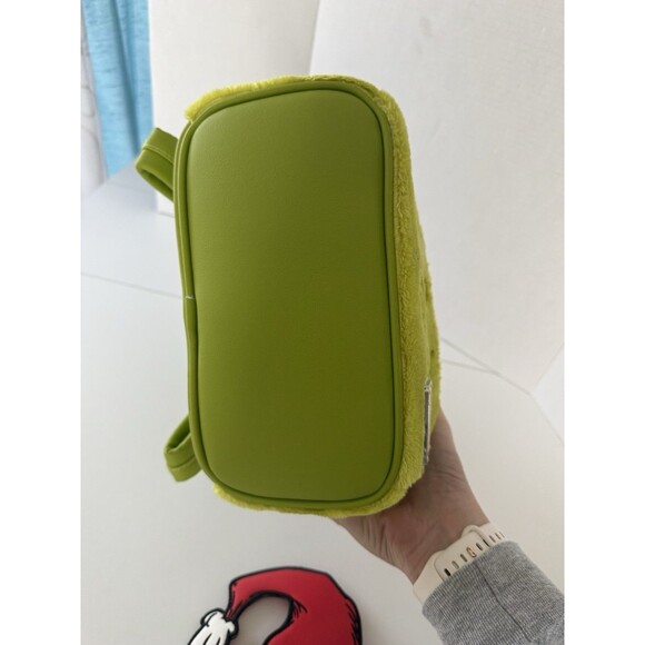 Loungefly The Grinch Mini Backpack Removable Santa Hat NWT - Picture 9 of 14